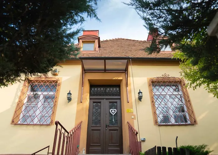 Katus Apartman Eger