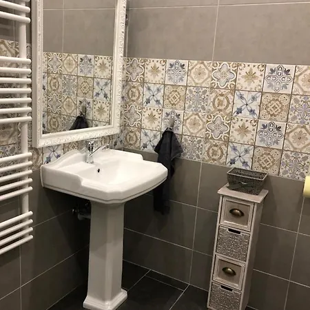 Katus Apartman